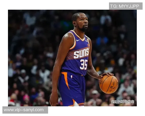 文班在16分钟内表现出色三投三中贡献9分10篮板7助攻3盖帽失误略多但依然完美