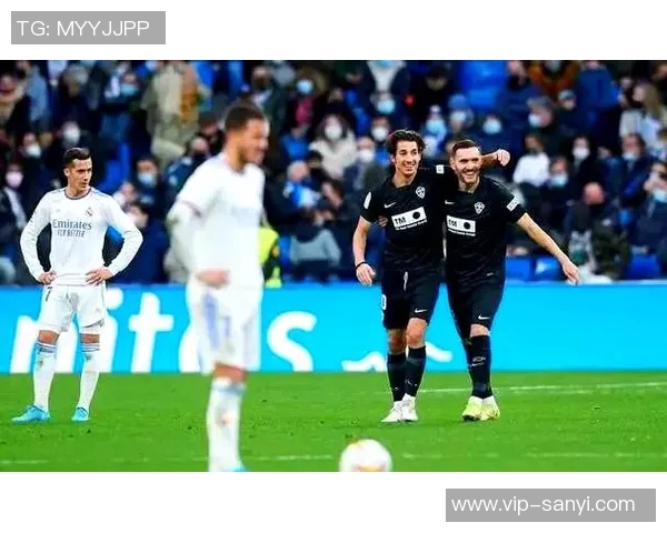 西媒报道皇马寻求创造力中场埃尔切新星门多萨成潜在目标 西媒报道皇马寻求创造力中场埃尔切新星门多萨成潜在目标