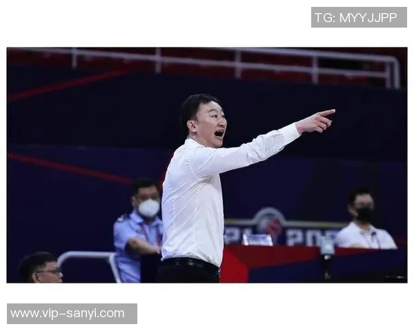 刘维伟小考杨瀚森左手右手拿刀的选择与米奇筷子的灵活运用