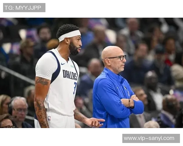 基德透露浓眉因左小腿酸痛试图复出但球队决定不冒险