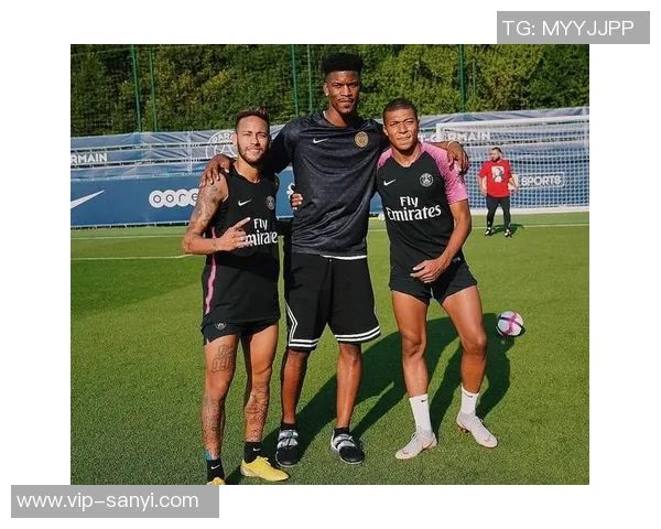 巴特勒强调团队利益优先呼吁球员展现更强斗志与牺牲精神