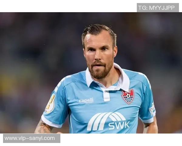 德天空报道多特34岁老将格罗斯续约前景不明未来充满变数