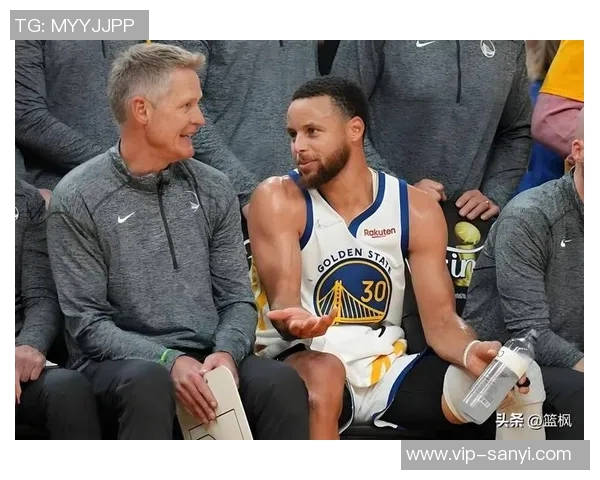 库里谈科尔首节怒火激励球队斗志全员积极回应展现拼搏精神