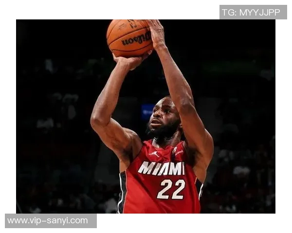 维金斯表现不佳11投仅5中贡献14分3篮板2助攻三分球命中率不足